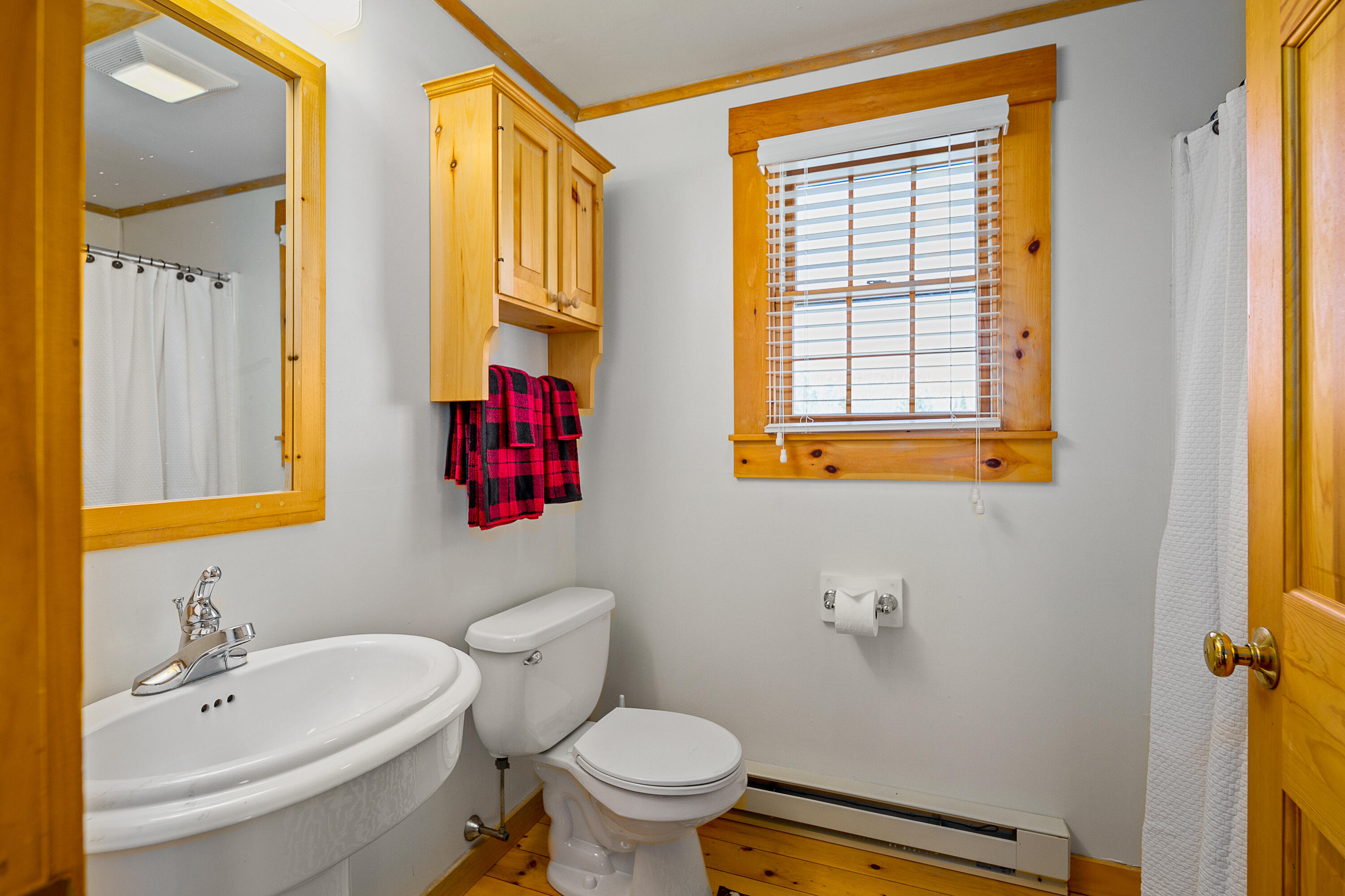 18 Beach Road Lincolnville, ME 04849 - Photo 40 of 46 53_18Beach_S_COTTAGE_print