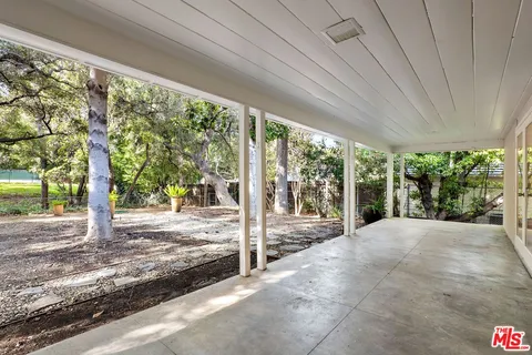 $7,400 | 15543 Del Gado Drive, Sherman Oaks, CA 91403