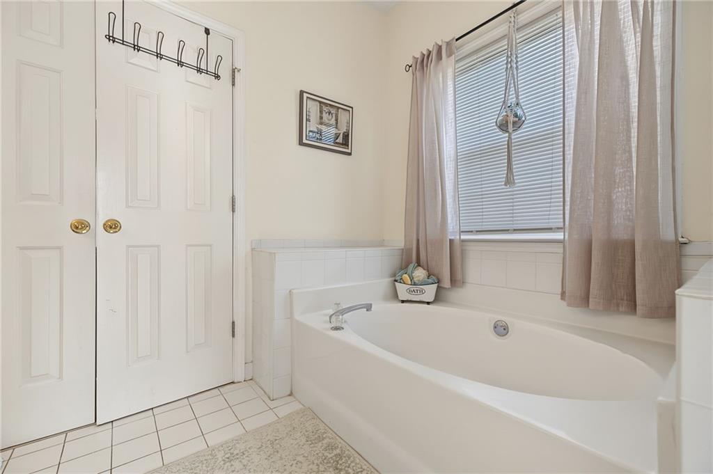 1705 Habersham Marina Road Cumming, GA 30041 - Photo 40 of 70 Gallery Image 40