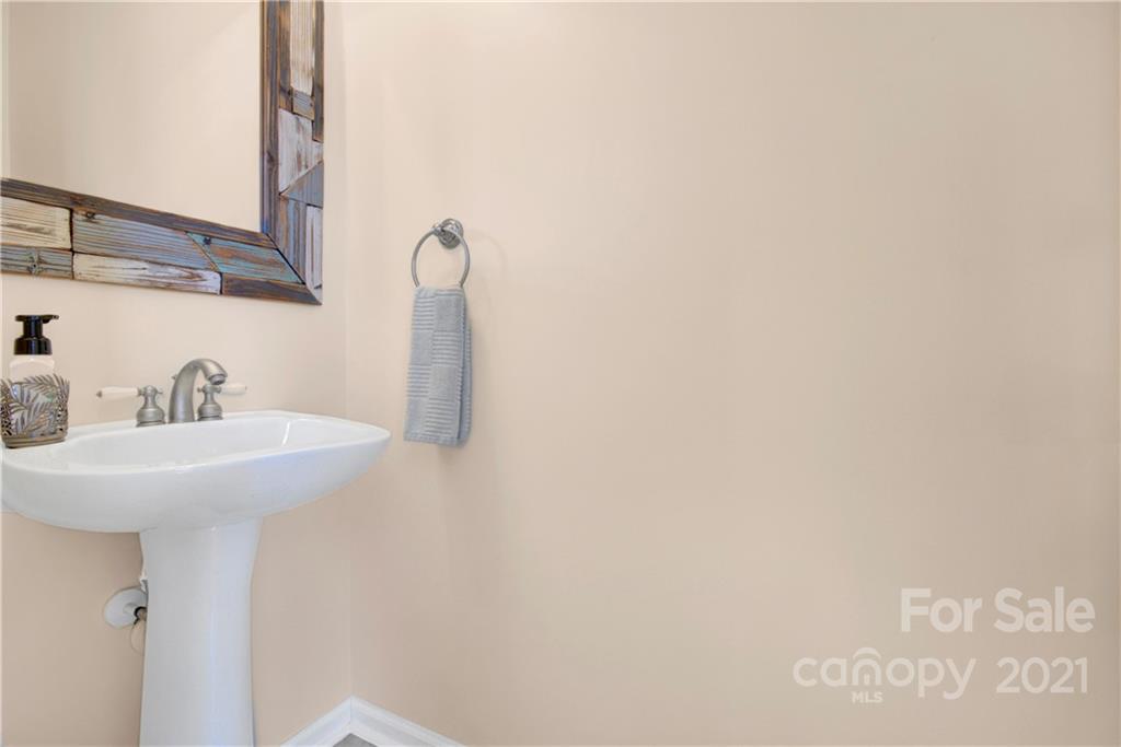 105 Forest Ridge Road Mooresville, NC 28117 - Photo 12 of 39 Gallery Image 12