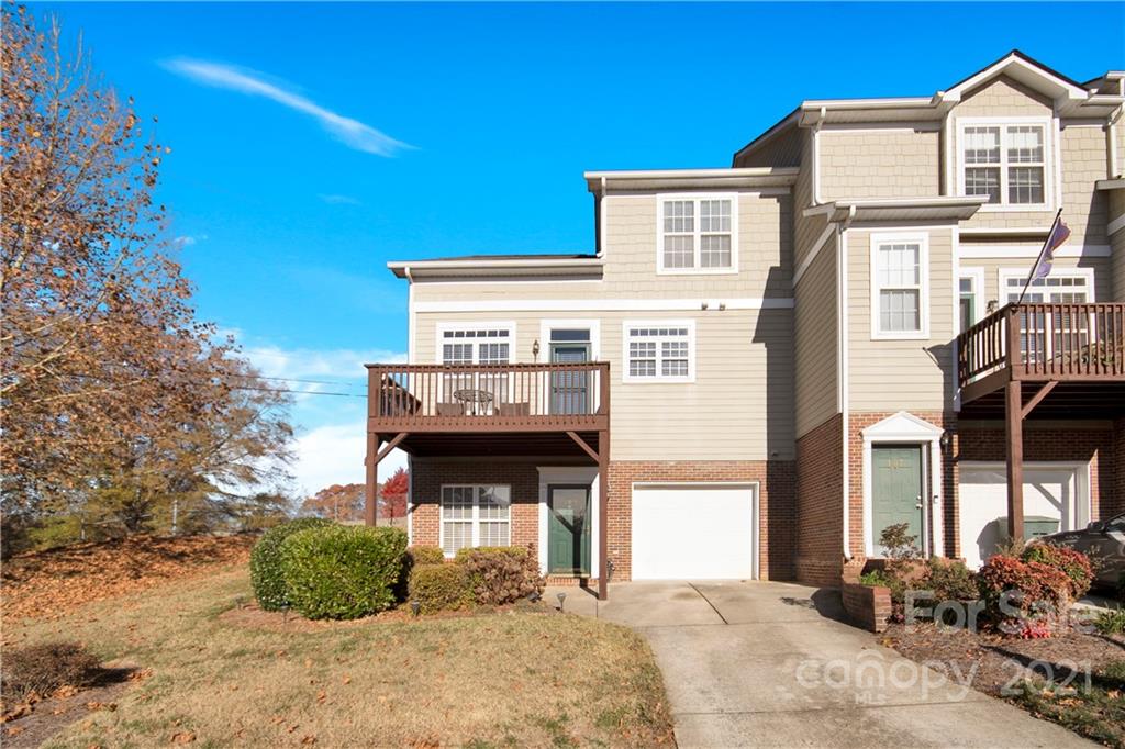 105 Forest Ridge Road Mooresville, NC 28117 - Photo 4 of 39 Gallery Image 4