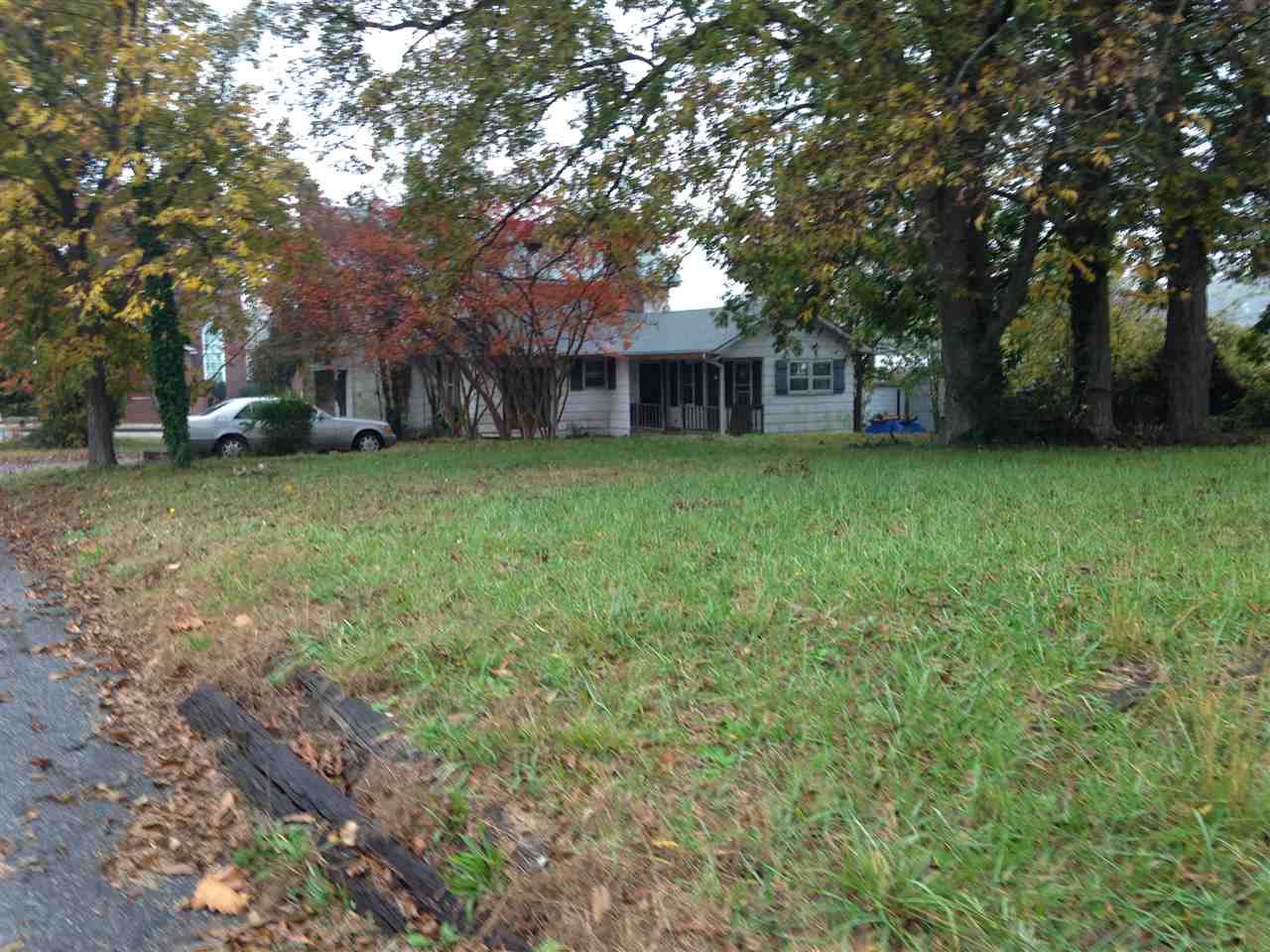 134 West Main Street Duncan, SC 29334 - Photo 9 of 13 Gallery Image 9