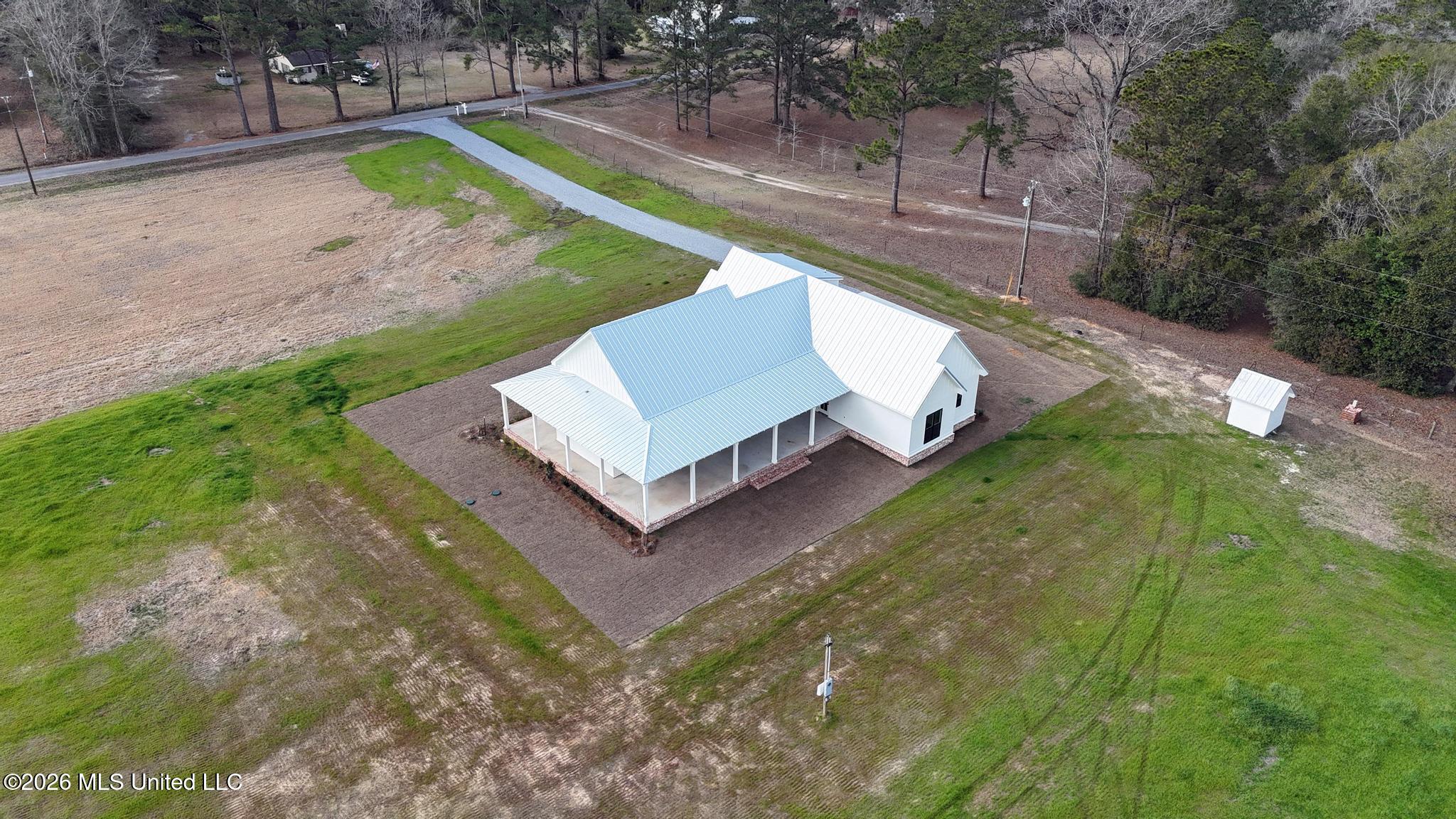 2713 Island Branch Road Vancleave, MS 39565 - Photo 36 of 39 037