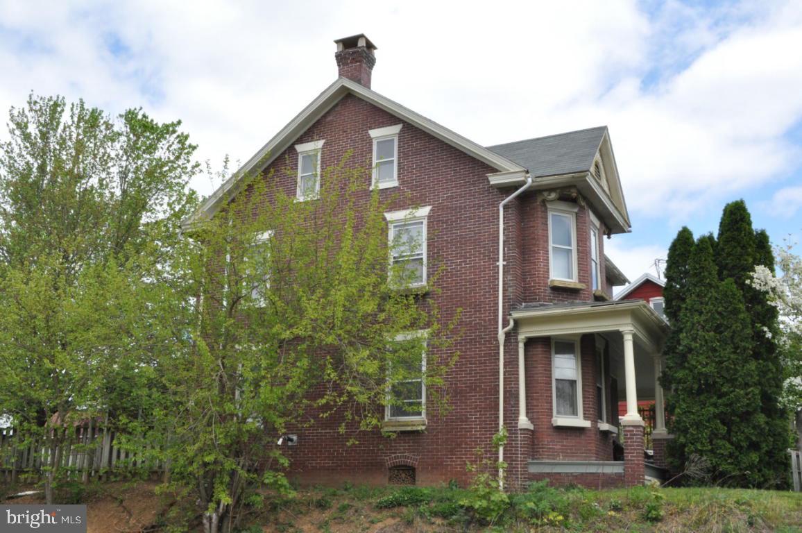 606 Auction Road Manheim, PA 17545 - Photo 27 of 32