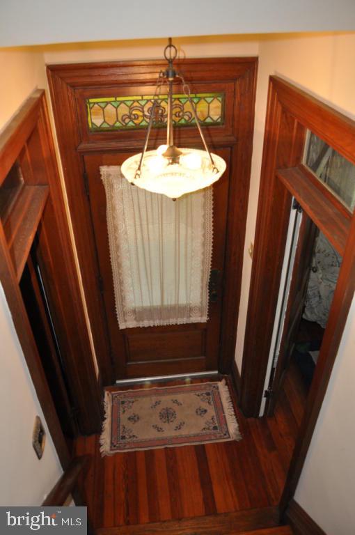 606 Auction Road Manheim, PA 17545 - Photo 7 of 32