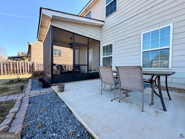 $295,500 | 111 Hawks Tail Drive, Kathleen, GA 31047