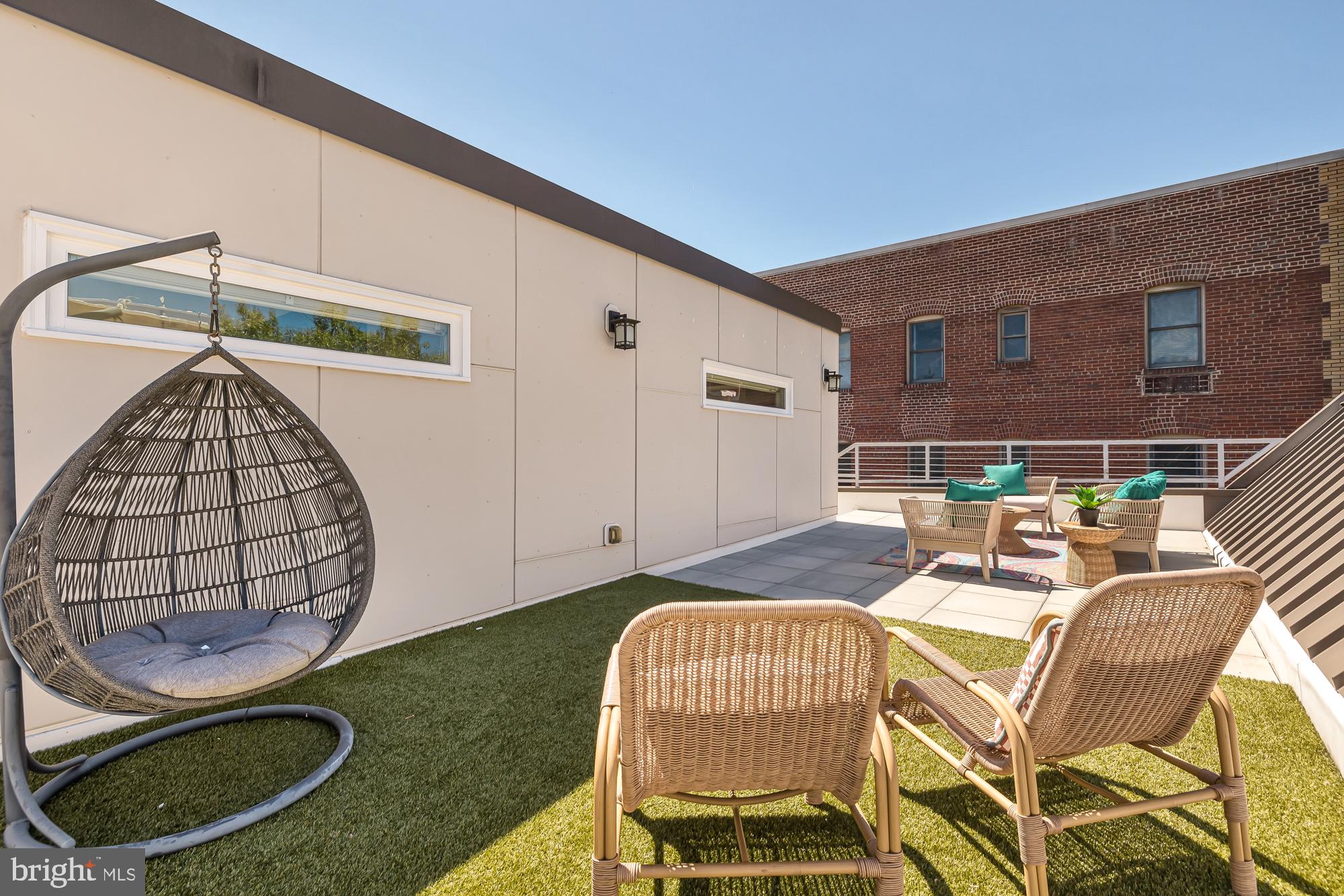 2142 O Street Northwest, Unit 900 Washington, DC 20037 - Photo 22 of 36 Serene and private