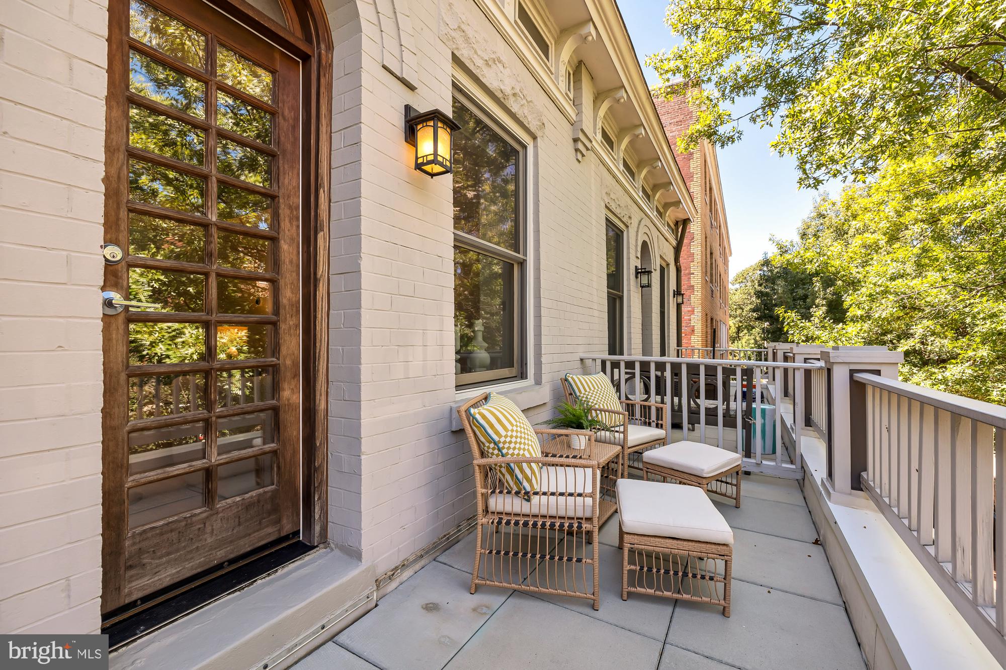 2142 O Street Northwest, Unit 900 Washington, DC 20037 - Photo 7 of 36 Extra large balcony