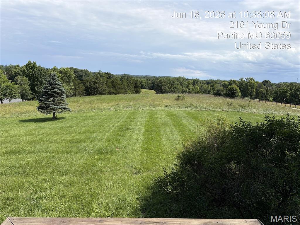2161 Young Road Pacific, MO 63069 - Photo 4 of 5
