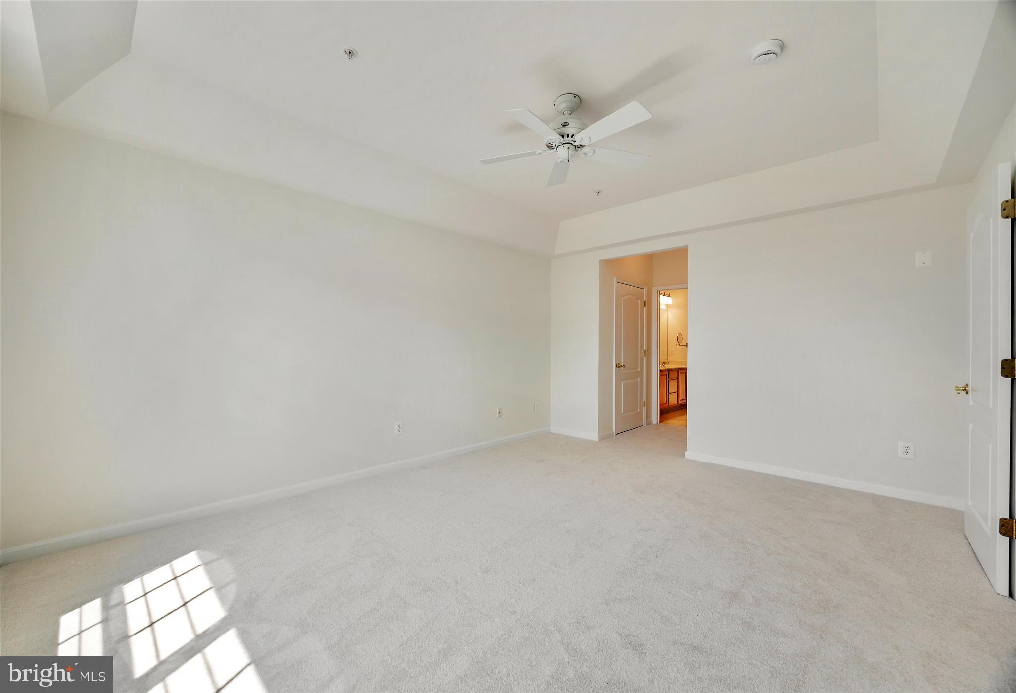 7335 Brookview Road, Unit 306 Elkridge, MD 21075 - Photo 17 of 38