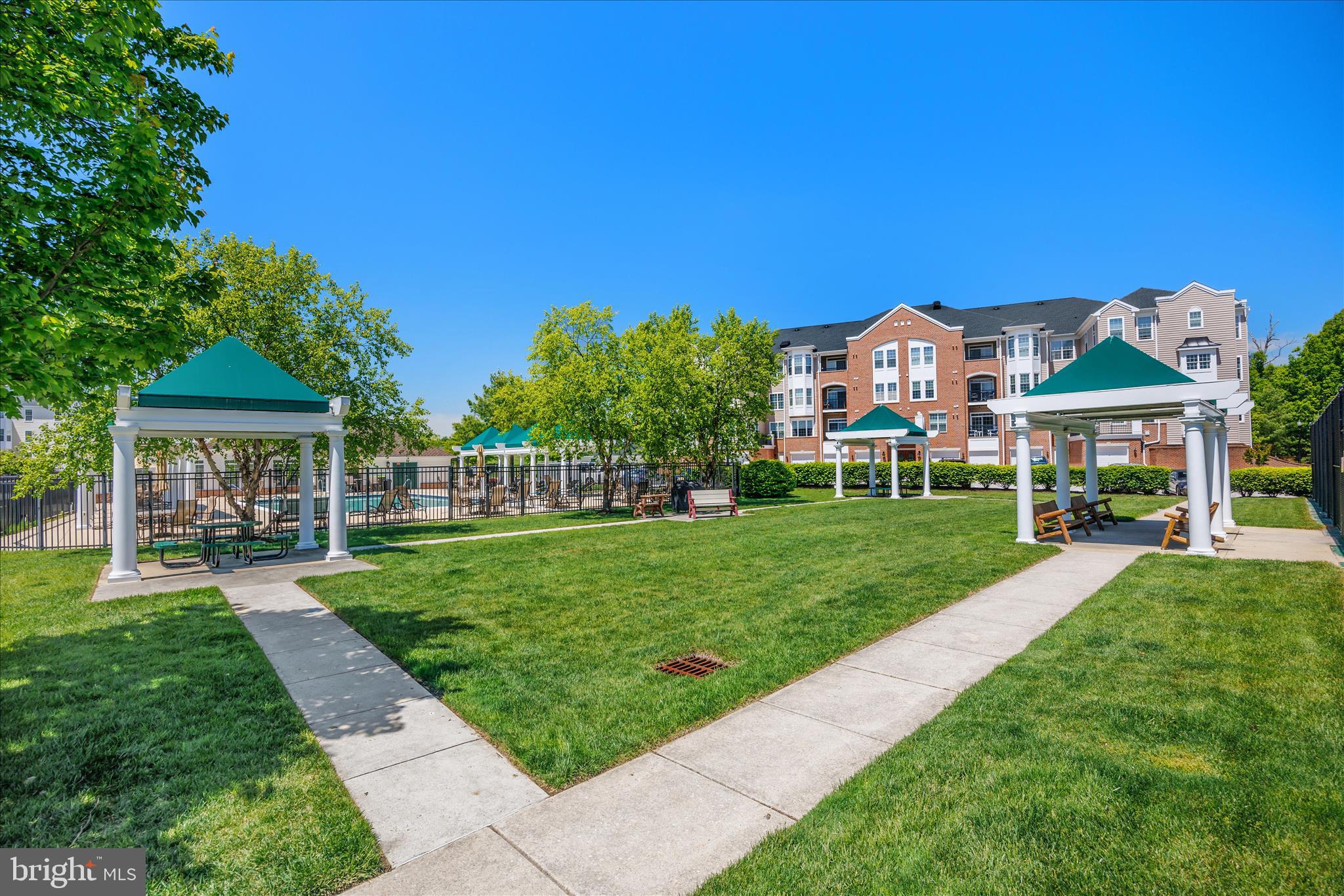 7335 Brookview Road, Unit 306 Elkridge, MD 21075 - Photo 35 of 38