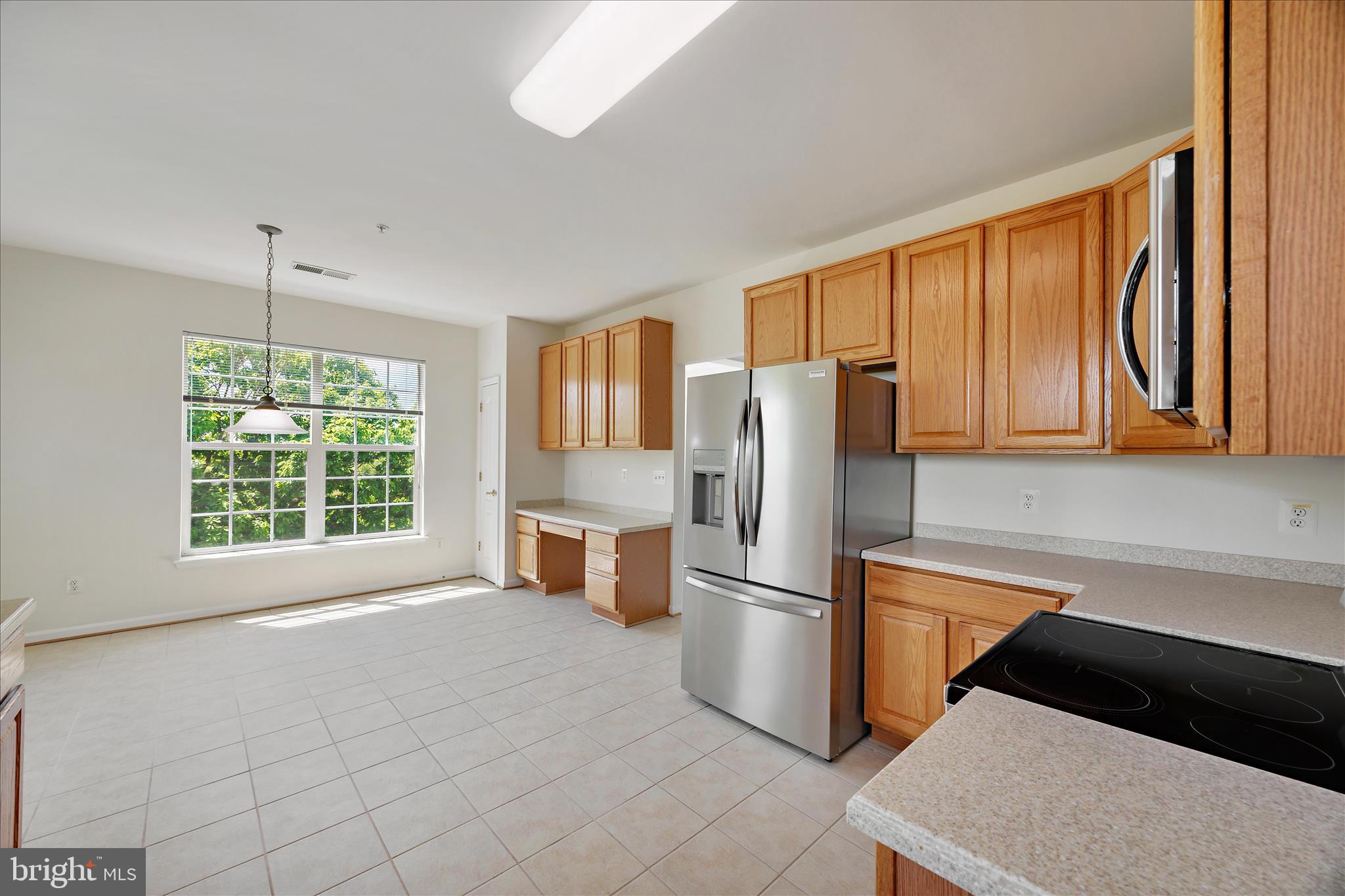 7335 Brookview Road, Unit 306 Elkridge, MD 21075 - Photo 6 of 38