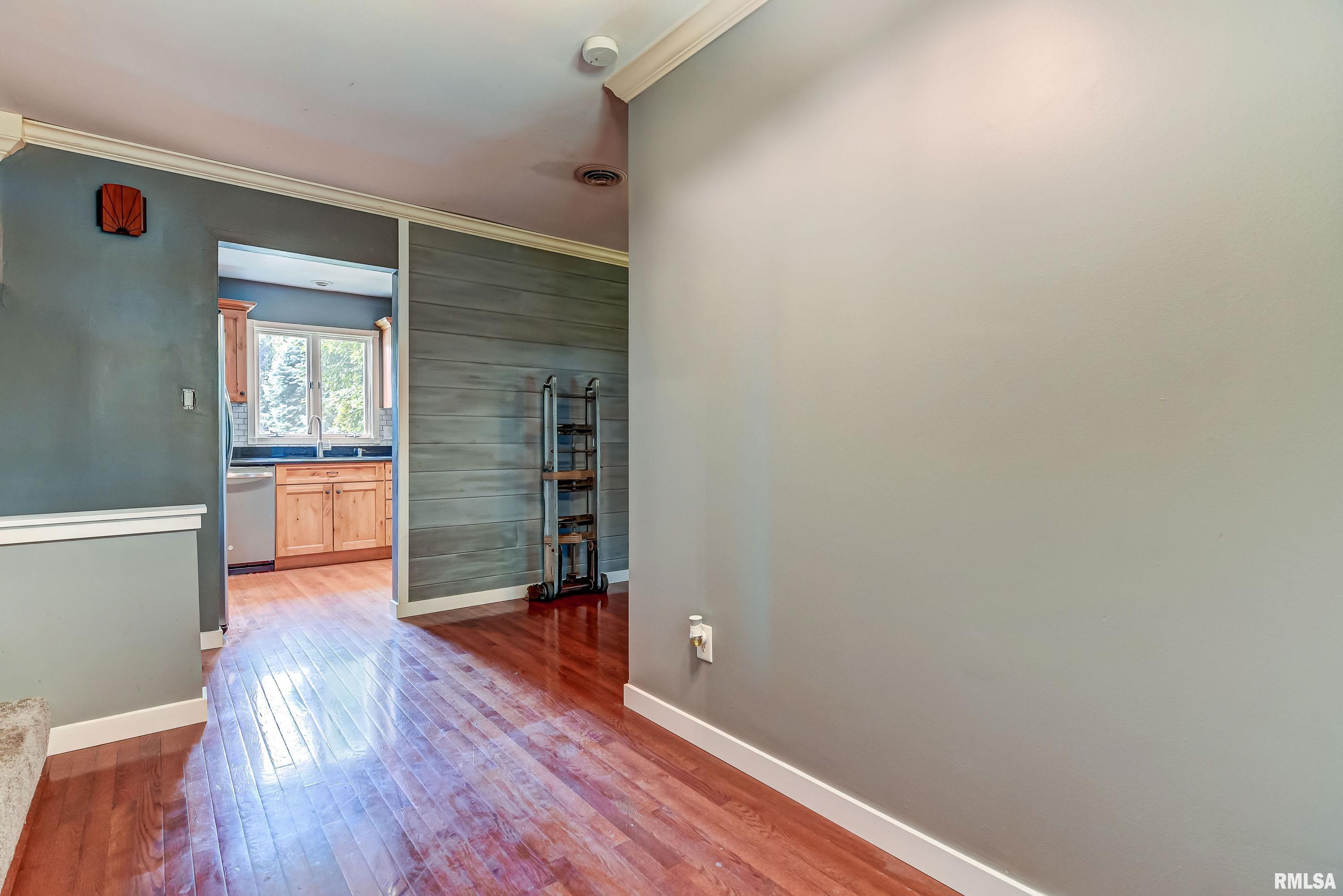 16 Cheyenne Drive Springfield, IL 62711 - Photo 8 of 42