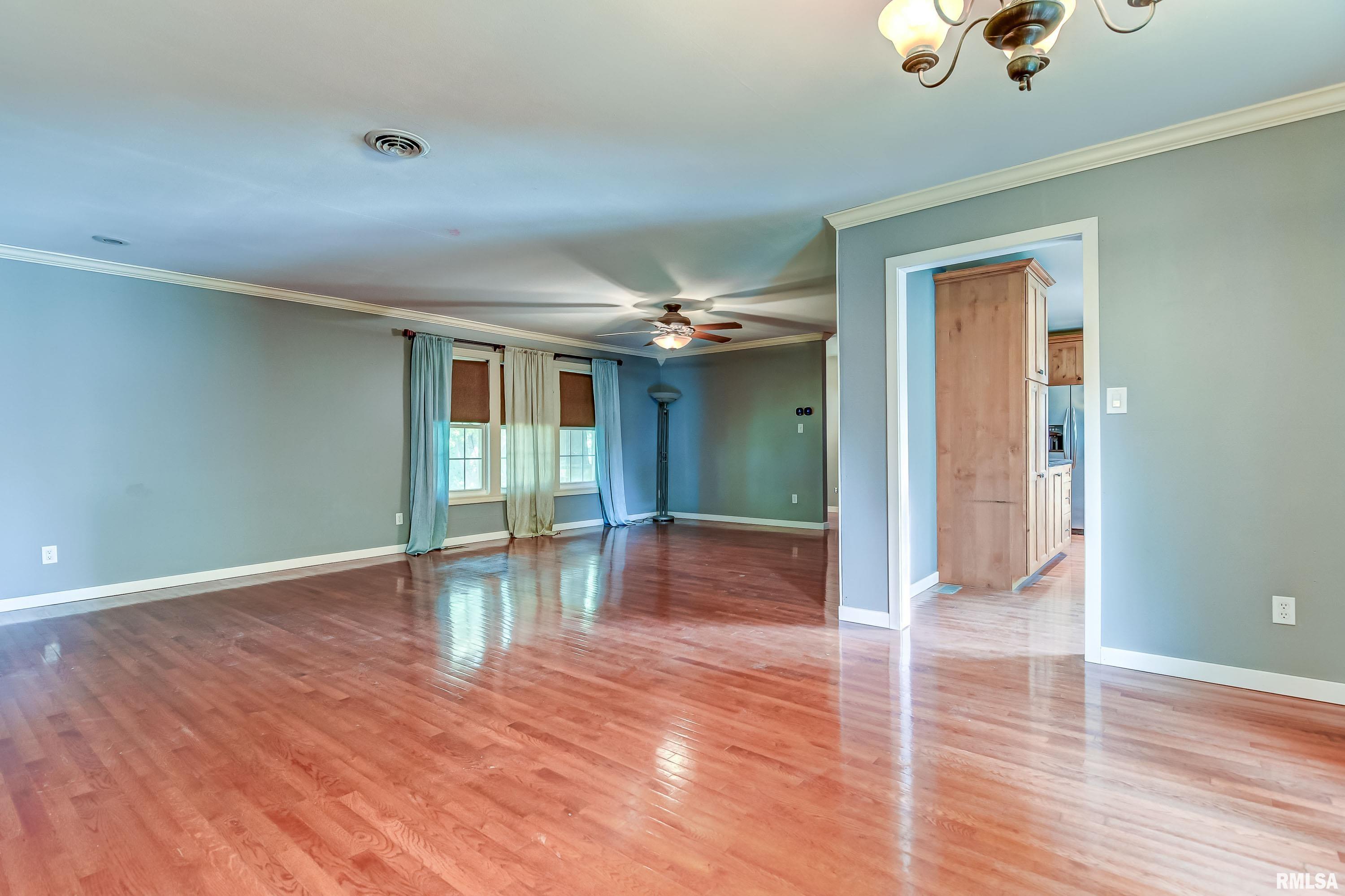 16 Cheyenne Drive Springfield, IL 62711 - Photo 10 of 42