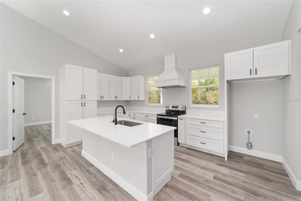 1570 Northeast 153 Court Williston, FL 32696 - Photo 16 of 50