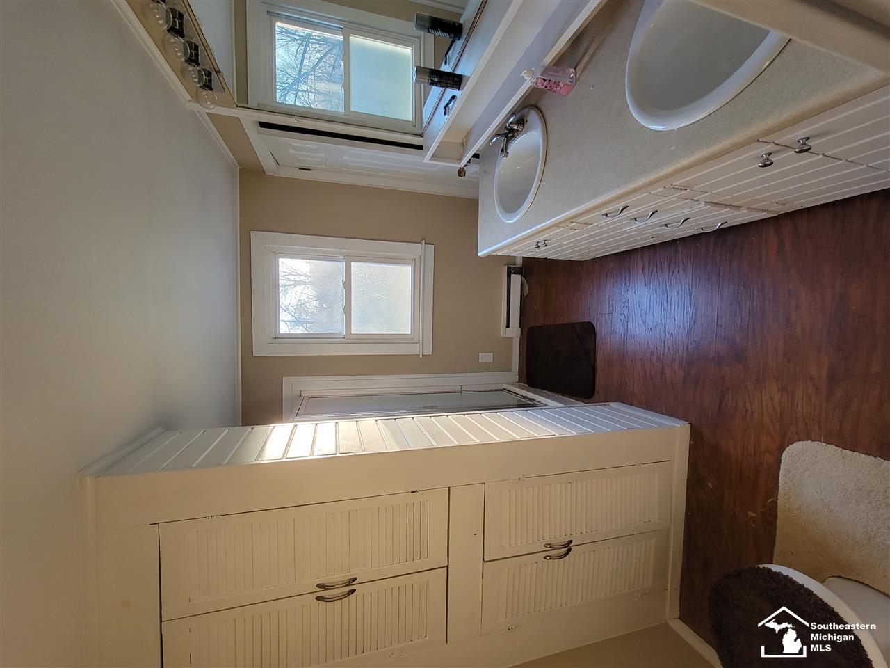 2122 East Coon Lake Road Howell, MI 48843 - Photo 20 of 25