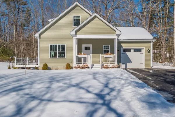 $699,900 | 17 Youngs Lane, Unit 17, Freeport, ME 04032