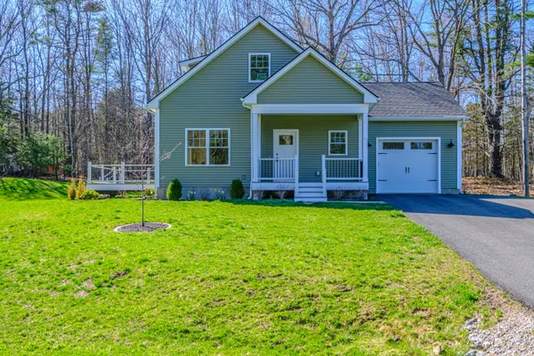 $675,000 | 17 Youngs Lane, Unit 17, Freeport, ME 04032