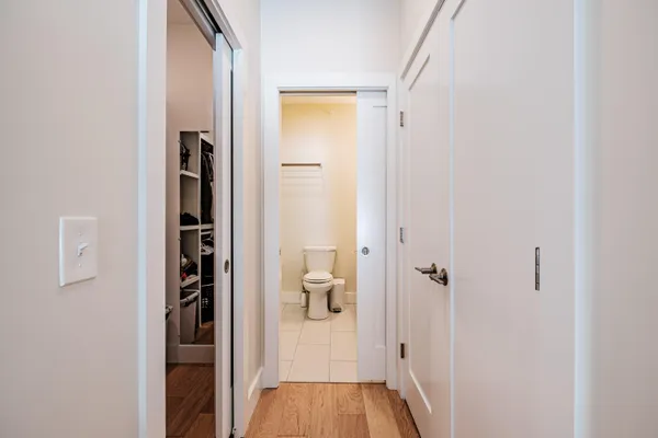 $699,900 | 17 Youngs Lane, Unit 17, Freeport, ME 04032