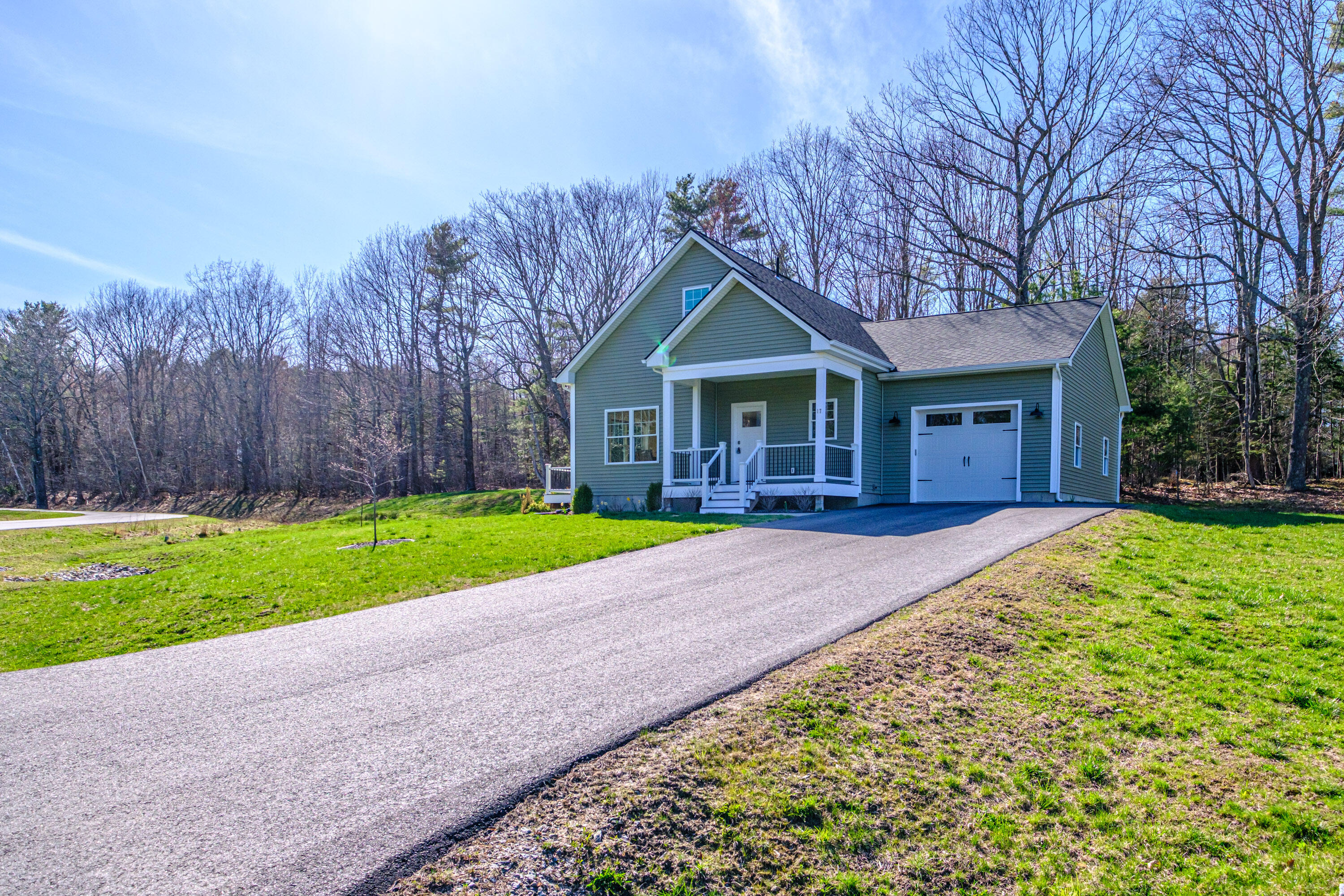 17 Youngs Lane, Unit 17 Freeport, ME 04032 - Photo 2 of 64 20260428gp-65001