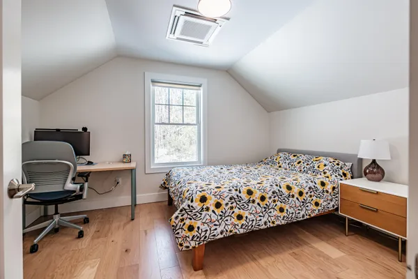 $699,900 | 17 Youngs Lane, Unit 17, Freeport, ME 04032