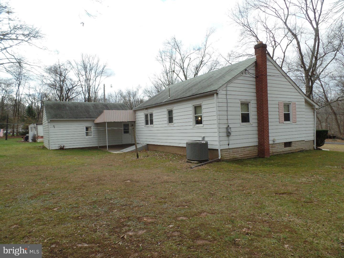 8278 Covered Bridge Road Quakertown, PA 18951 - Photo 4 of 5 Gallery Image 4