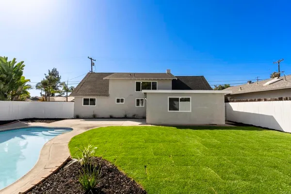 $849,999 | 2333 East Mission Avenue, Escondido, CA 92027