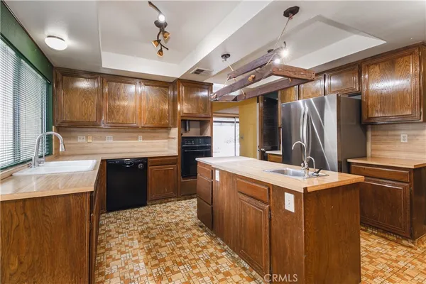 $1,350,000 | 11050 Baile Avenue, Chatsworth, CA 91326