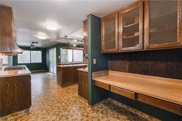 $1,350,000 | 11050 Baile Avenue, Chatsworth, CA 91326