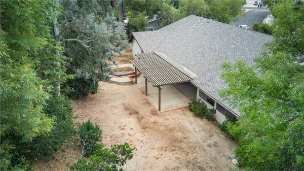 $1,350,000 | 11050 Baile Avenue, Chatsworth, CA 91326