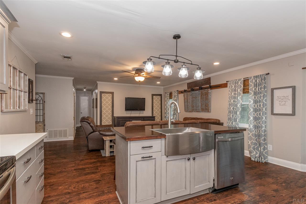 2097 Filly Road Cantonment, FL 32533 - Photo 25 of 47 Gallery Image 25