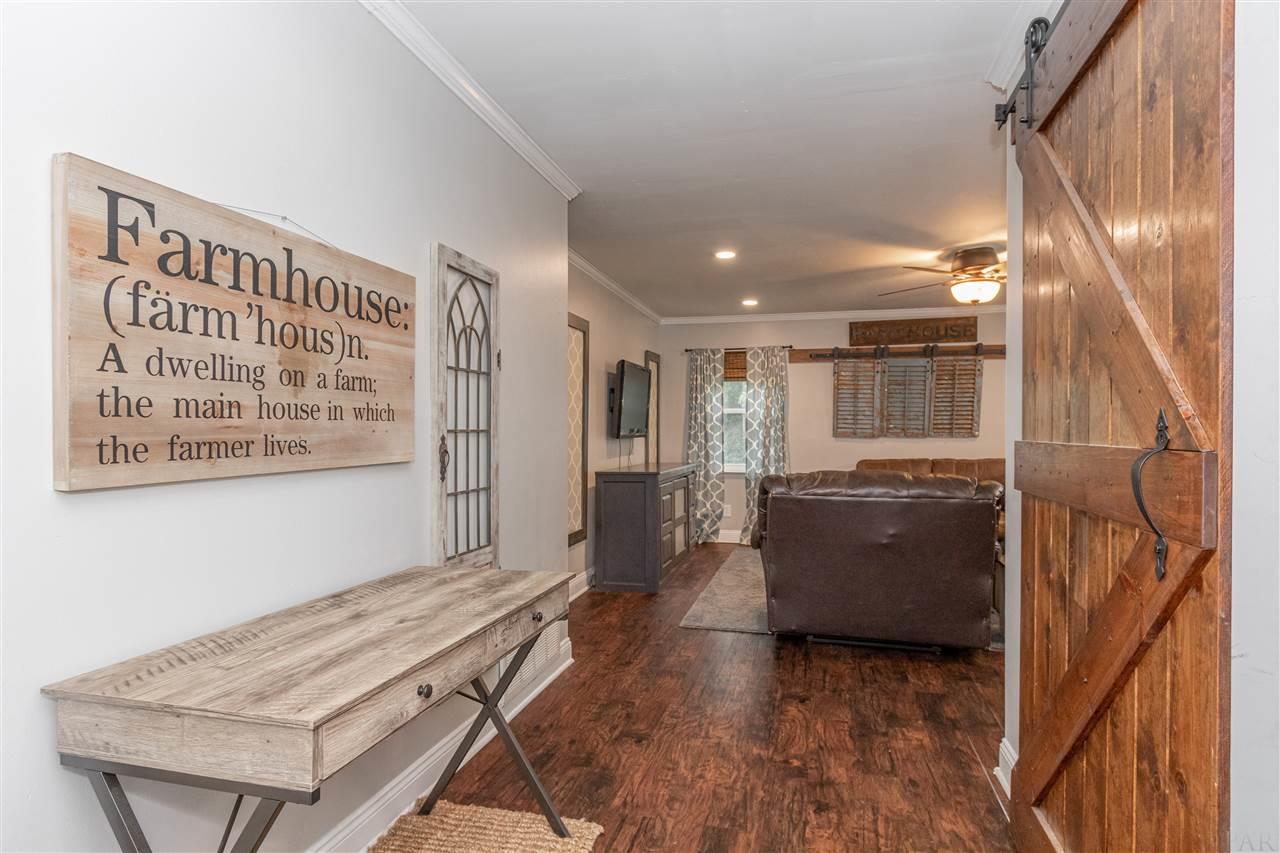 2097 Filly Road Cantonment, FL 32533 - Photo 4 of 47 Gallery Image 4