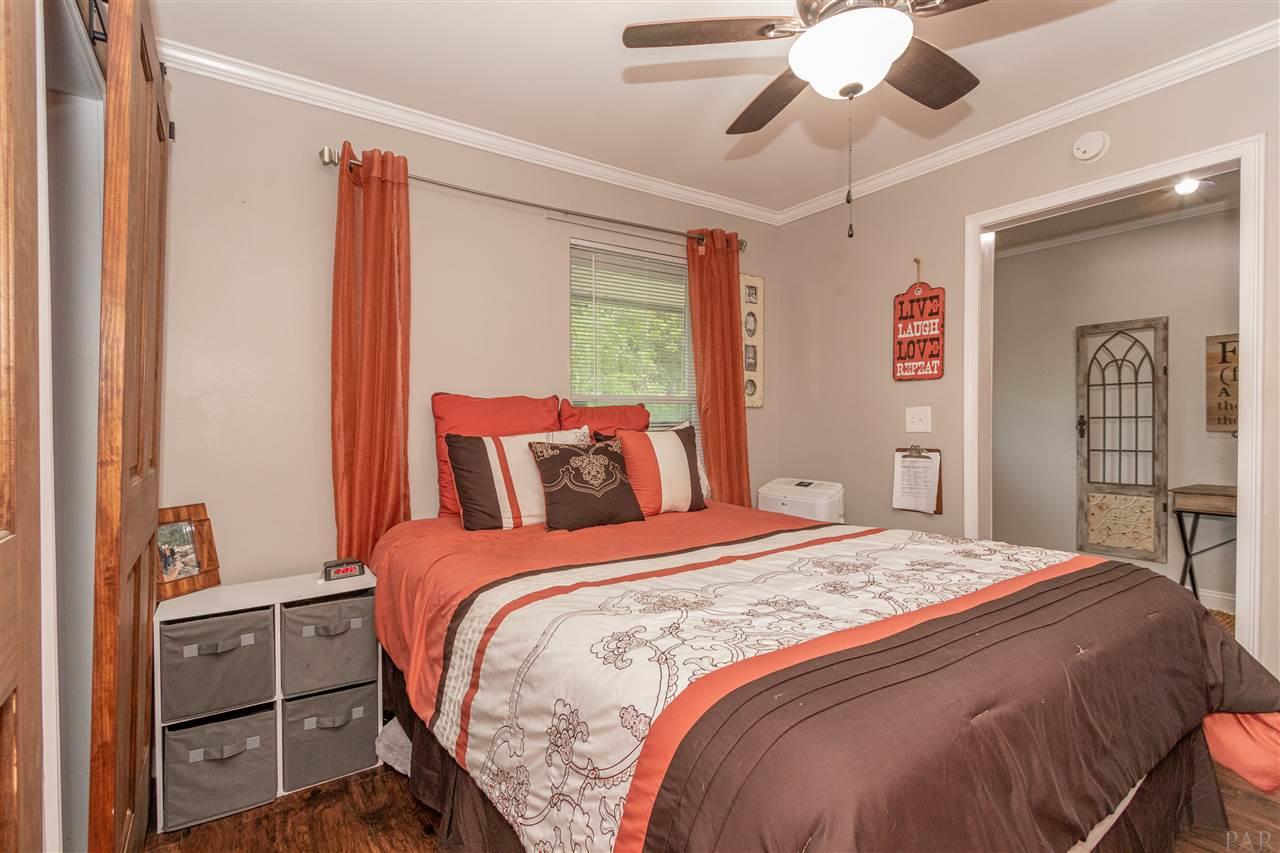 2097 Filly Road Cantonment, FL 32533 - Photo 8 of 47 Gallery Image 8