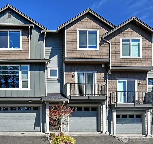 $2,550 | 1425 105th Place Southeast, Everett, WA 98208