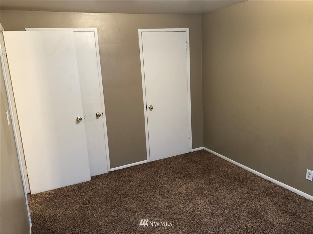 330 North Dale Road Moses Lake, WA 98837 - Photo 11 of 14 Gallery Image 11