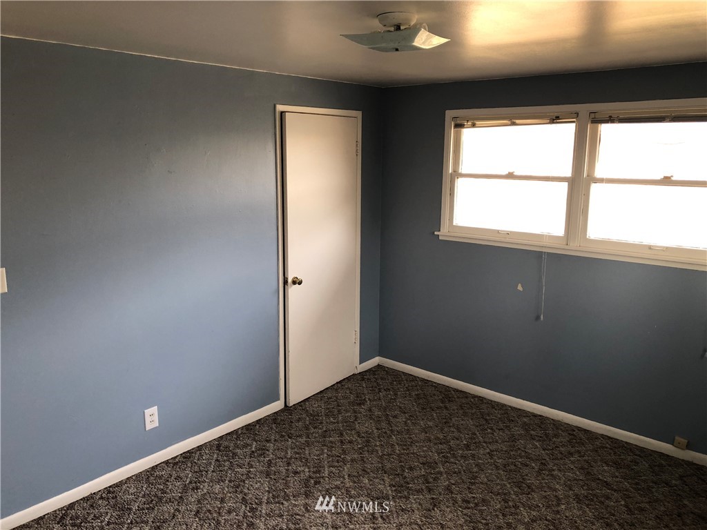 330 North Dale Road Moses Lake, WA 98837 - Photo 12 of 14 Gallery Image 12