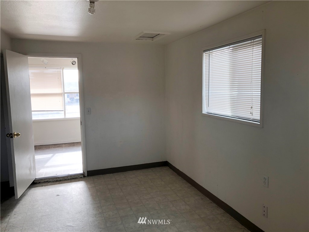 330 North Dale Road Moses Lake, WA 98837 - Photo 14 of 14 Gallery Image 14