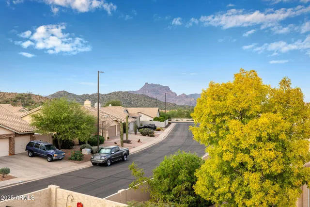 $749,999 | 6726 East Villeroy Circle, Mesa, AZ 85215