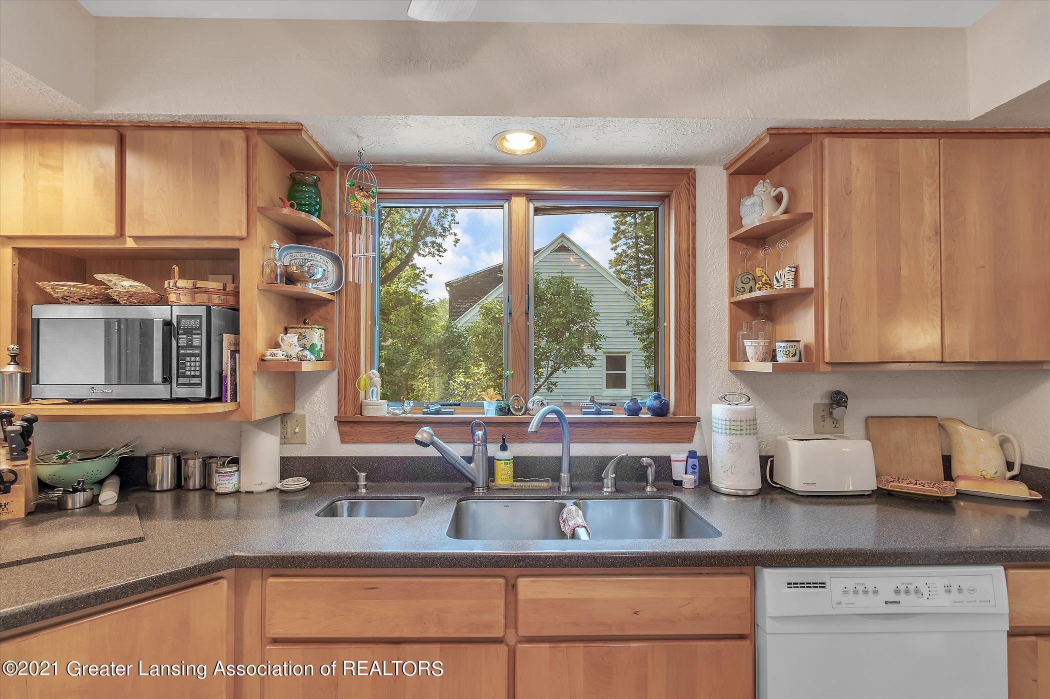 355 Stoner Road Lansing, MI 48917 - Photo 13 of 37 13-355-Stoner-Rd-Windowstill-Real-Estate