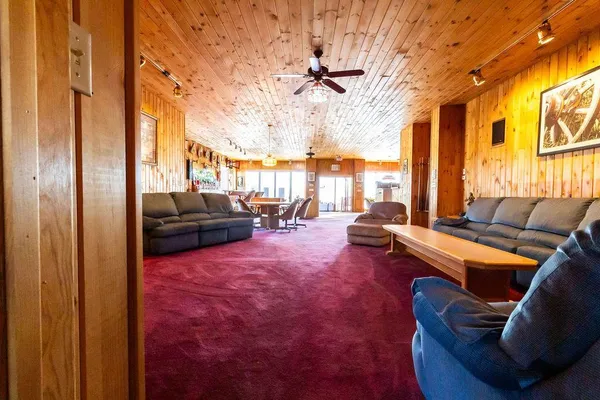 $1,290,000 | 232 North Central Avenue, Duluth, MN 55807
