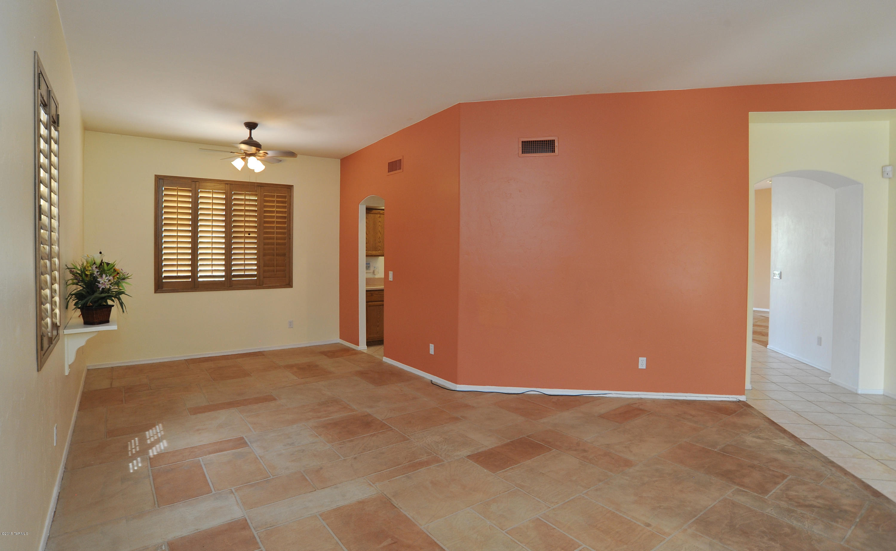 444 West Wheeler Road Tucson, AZ 85737 - Photo 7 of 38