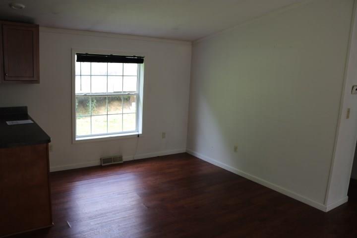 151 Jackson Road Pittsburgh, PA 15239 - Photo 7 of 11