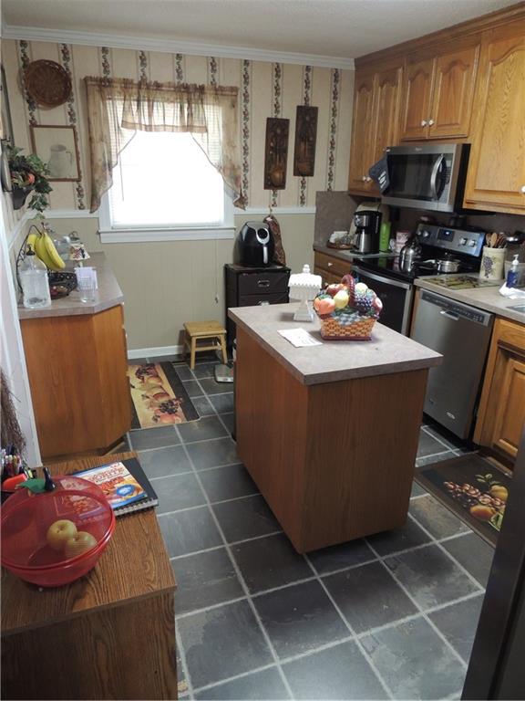 2424 East Maiden Road Maiden, NC 28650 - Photo 6 of 18 Gallery Image 6