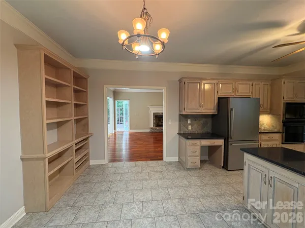 $3,500 | 27 Mountain Lake Drive, Hendersonville, NC 28739