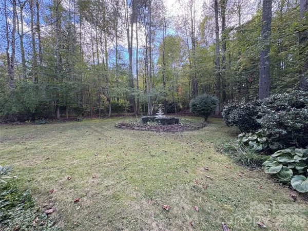 $3,500 | 27 Mountain Lake Drive, Hendersonville, NC 28739