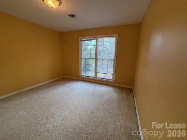 $3,500 | 27 Mountain Lake Drive, Hendersonville, NC 28739