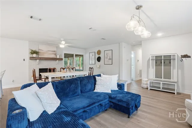 $349,900 | 202 Sunderland Drive, Savannah, GA 31406