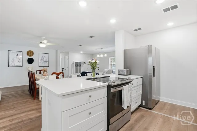 $349,900 | 202 Sunderland Drive, Savannah, GA 31406