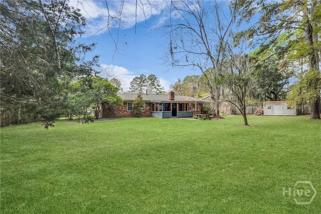 $349,900 | 202 Sunderland Drive, Savannah, GA 31406