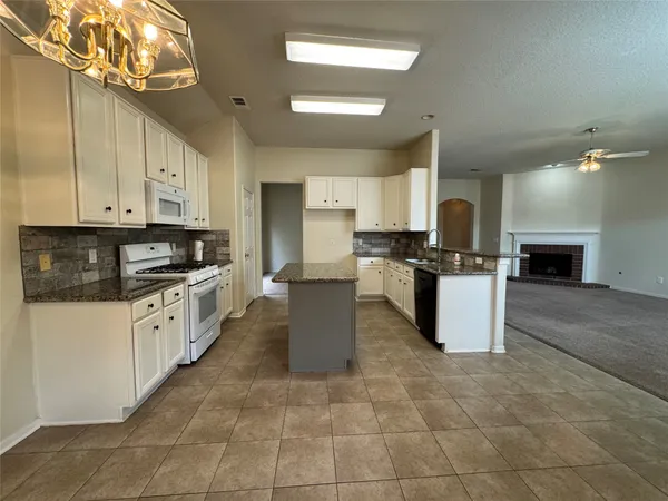$2,295 | 19722 Creek Bend Trail, Houston, TX 77084
